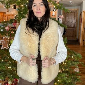 NWOT, Overland shearling vest.